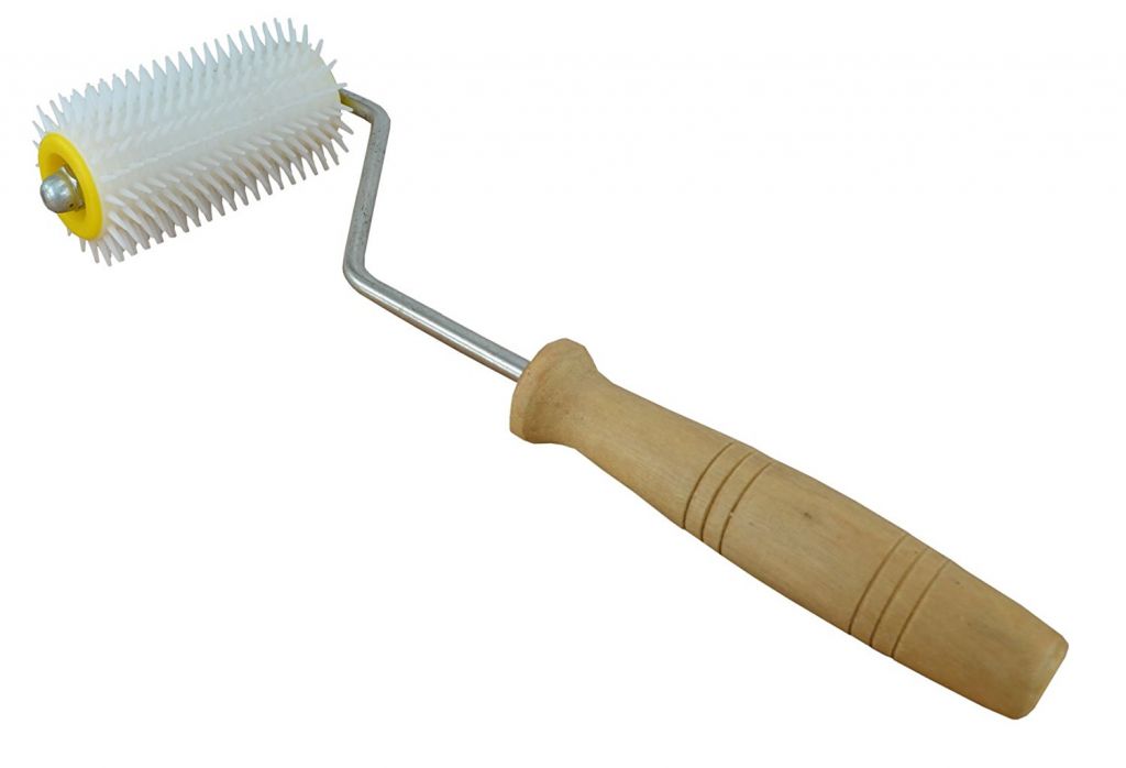 Best Uncapping Needle Rollers for Beekeeping