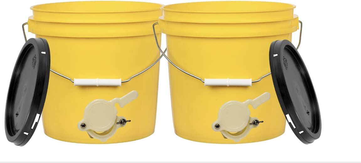 Best Honey Bottling Tanks - House Naturals 2 Gallon Plastic Bucket with Honey Gate (Pack of 2)